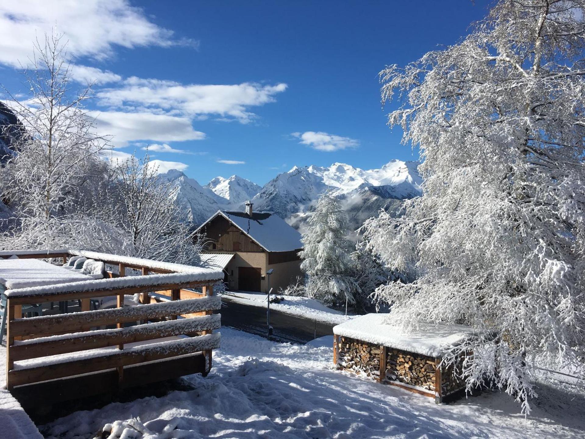 Chalet Rouge Ou Blanc Villard-Reculas Exterior photo